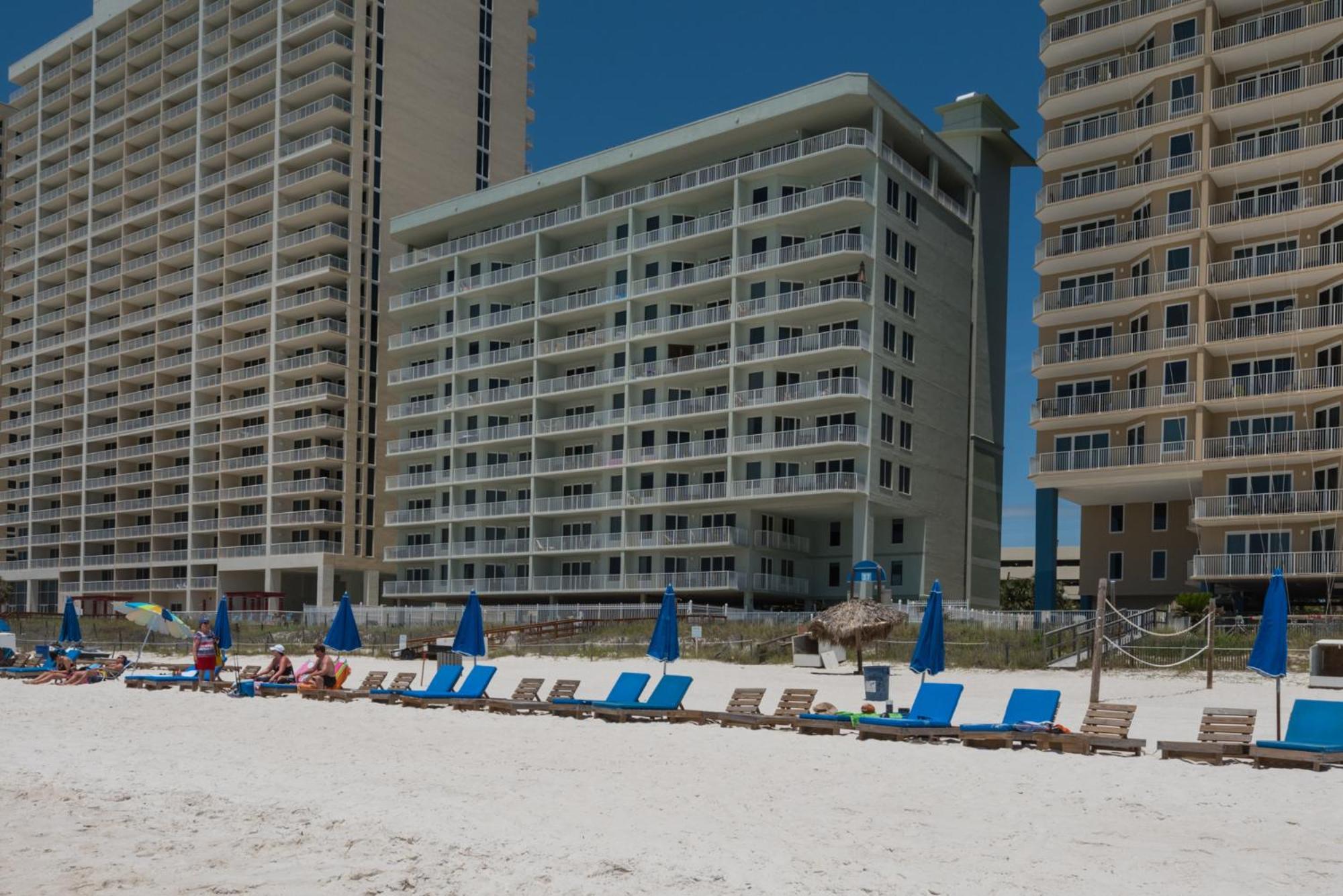 Beachfront Bliss Luxe 3br At Marisol Complex